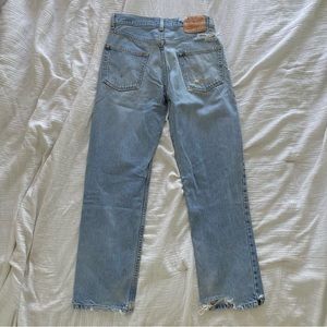550  Levis